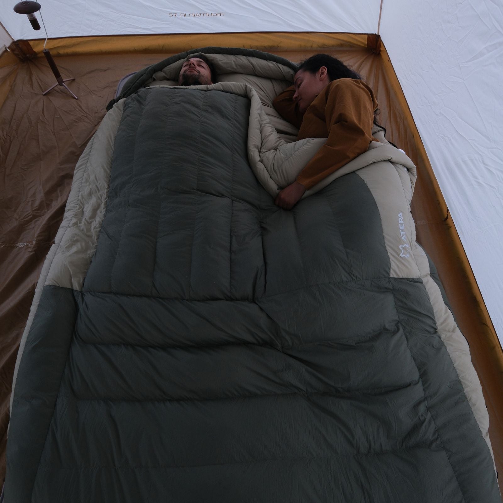 2 Person Down Mummy Sleeping Bag For Winter Camping -32.5℉ / 17.6℉
